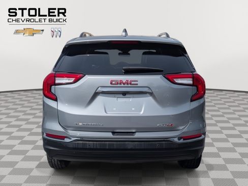 Used 2024 GMC Terrain AT4 AWD/4WD image 4