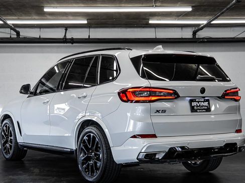 Used 2023 BMW X5 sDrive40i w/ Premium Package RWD image 3