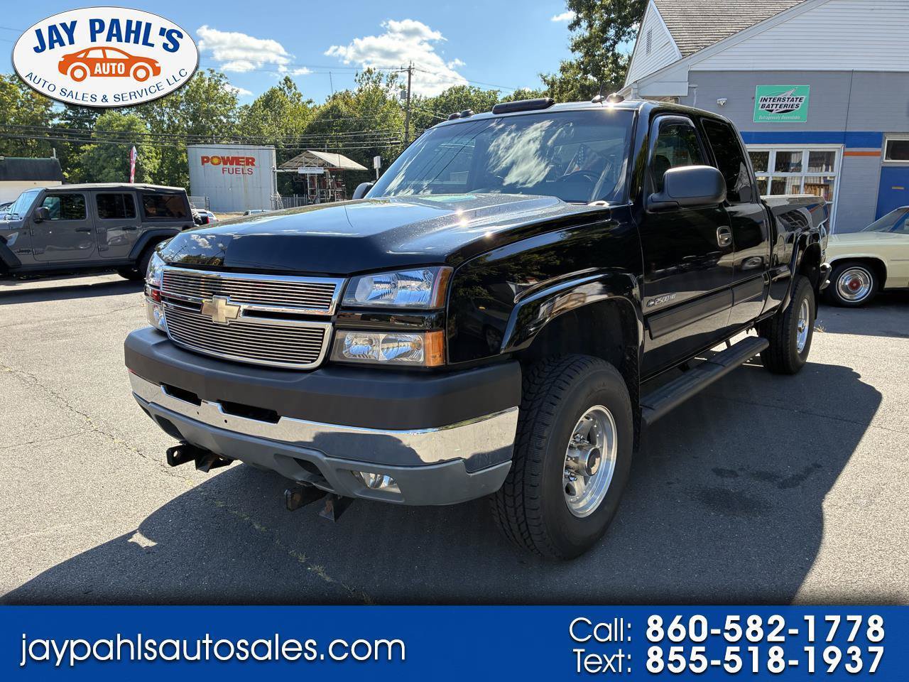 Used 2005 Chevrolet Silverado 2500 LT w/ Snow Plow Prep Package AWD/4WD image 1