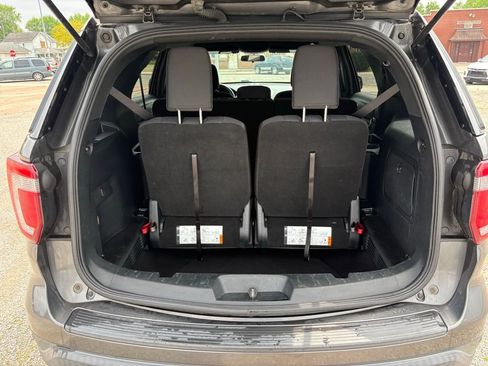 Used 2019 Ford Explorer XLT FWD image 14