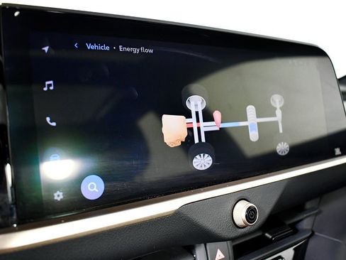 Used 2023 Toyota Crown Platinum image 31