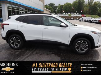Used 2024 Chevrolet Trax LT w/ Driver Confidence Package FWD video 1