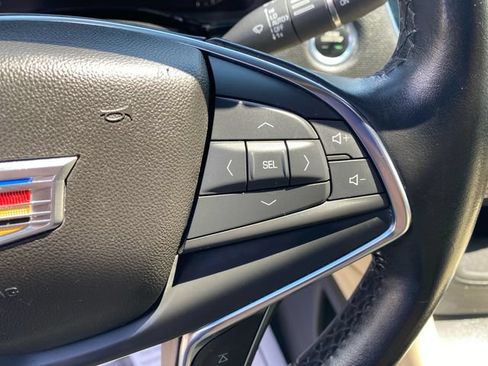 Used 2019 Cadillac XT5 AWD image 20