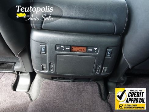 Used 2018 Nissan Armada Platinum w/ Captain Seat Package AWD/4WD image 35