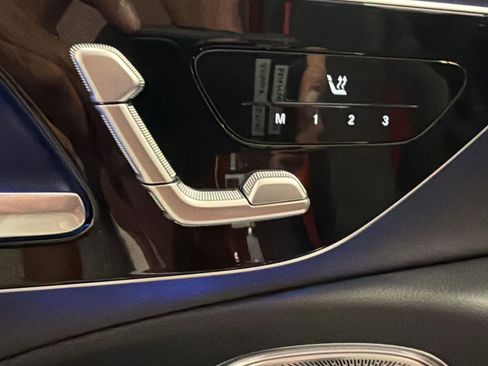 Used 2026 Mercedes-Benz E 53 AMG e 4MATIC Sedan image 17