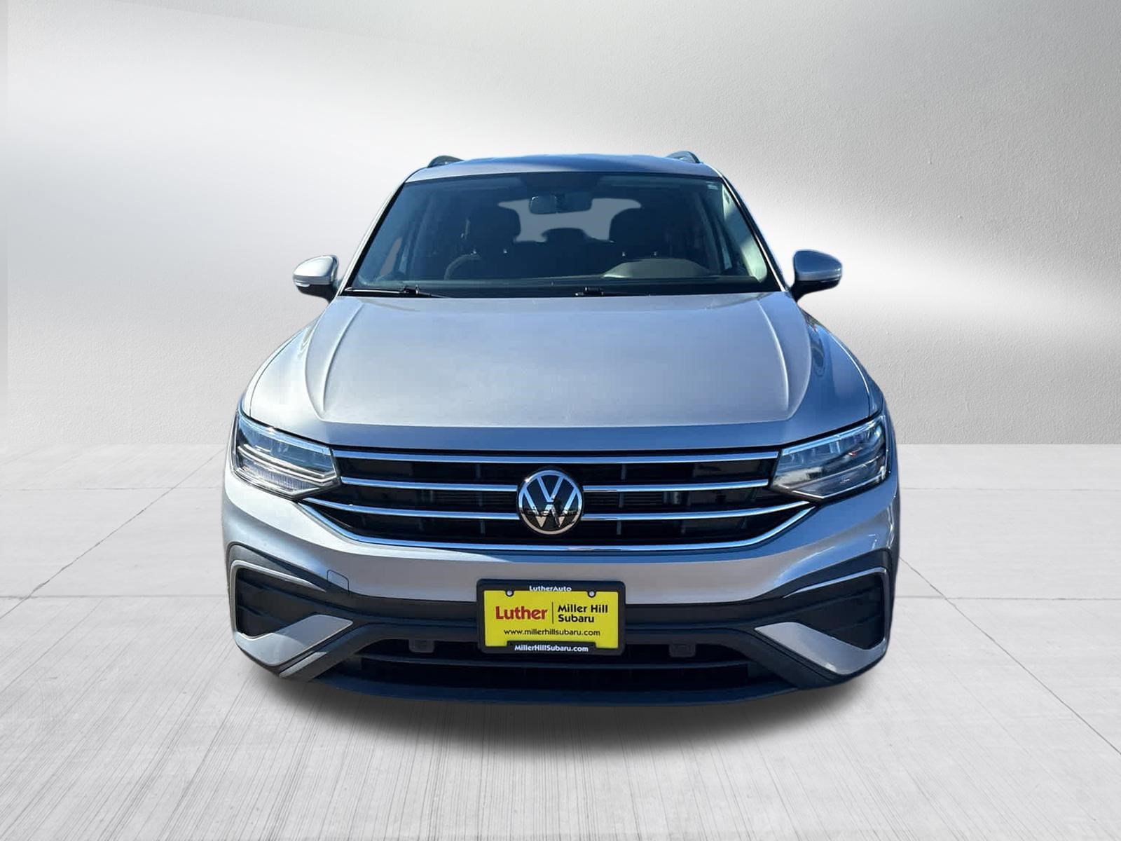Used 2022 Volkswagen Tiguan S AWD/4WD image 2
