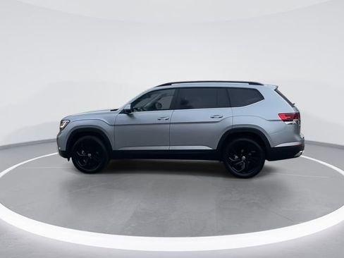 Certified 2023 Volkswagen Atlas SE image 5