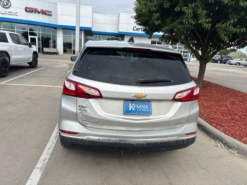 Used 2020 Chevrolet Equinox LT AWD/4WD image 6