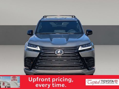 Used 2024 Lexus LX 600 4WD w/ Appearance Package image 3