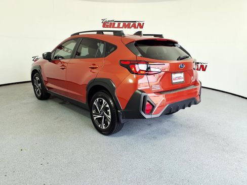 Used 2025 Subaru Crosstrek 2.0i Premium AWD/4WD image 4