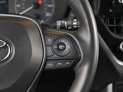 Used 2023 Toyota Corolla Cross AWD Hybrid image 18