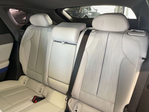 Certified 2025 Cadillac Optiq Sport 2 w/ LPO, ONYX Package image 37