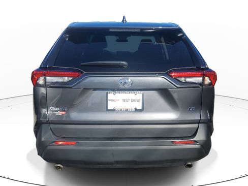 Used 2024 Toyota RAV4 LE image 5