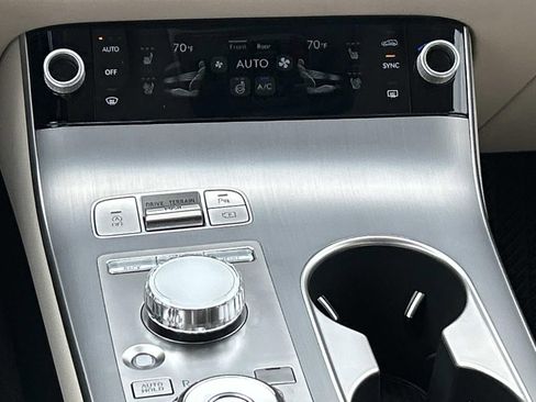 New 2026 Genesis GV70 2.5T Advanced image 29