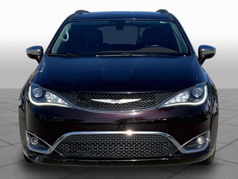 Used 2019 Chrysler Pacifica Limited FWD image 6