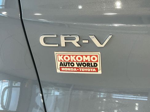 Used 2024 Honda CR-V EX image 11