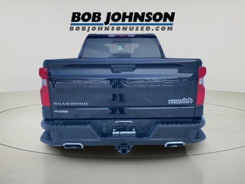 Used 2023 Chevrolet Silverado 1500 High Country w/ High Country Premium Package AWD/4WD image 6