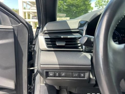 Used 2025 Toyota Camry SE FWD image 26