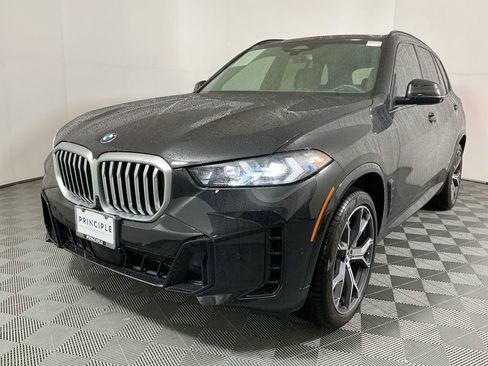 Certified 2026 BMW X5 sDrive40i w/ M Sport Package RWD image 2