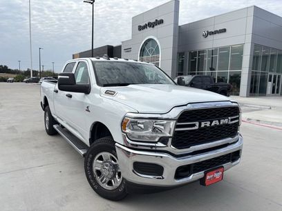Used 2024 RAM 2500 Tradesman w/ Chrome Appearance Group