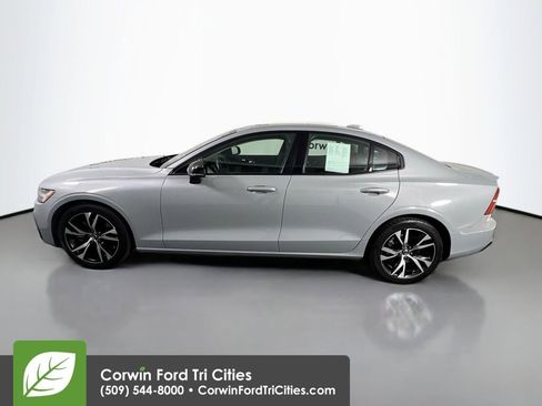 Used 2024 Volvo S60 B5 Core FWD image 6
