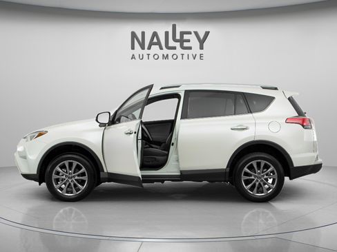 Used 2018 Toyota RAV4 Limited image 2