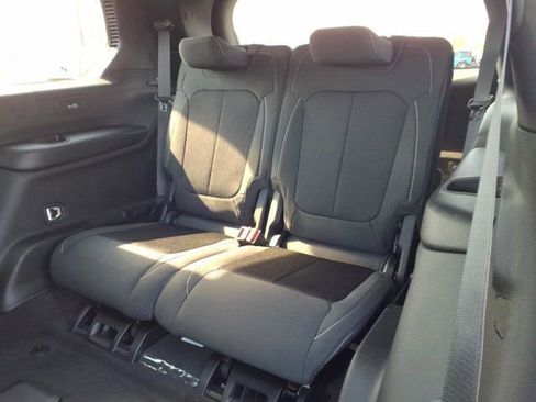 New 2026 Jeep Grand Cherokee L Laredo AWD/4WD image 18