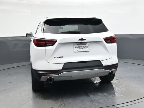 Used 2024 Chevrolet Blazer LT image 5