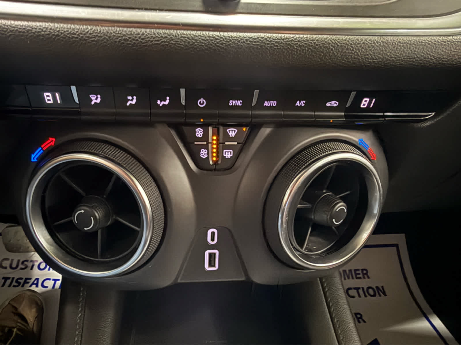 Used 2021 Chevrolet Blazer LT w/ LPO, Black Accent Package AWD/4WD image 16