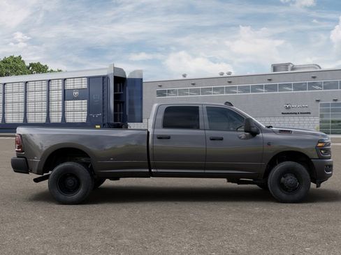 New 2026 RAM 3500 Tradesman w/ Chrome Appearance Group A image 21