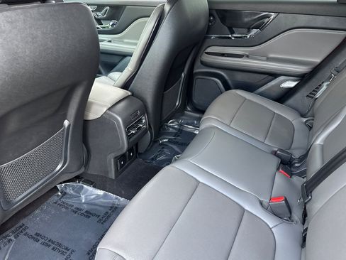 Used 2025 Lincoln Corsair Grand Touring w/ Equipment Group 302A image 12