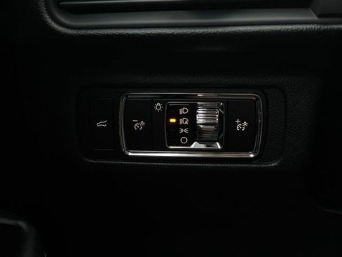 Certified 2022 Lincoln Corsair AWD w/ Premium Package image 29