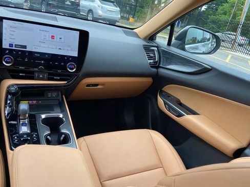 Certified 2024 Lexus NX 350 AWD image 16