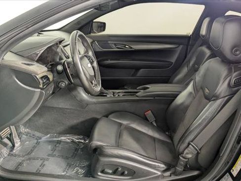 Used 2017 Cadillac ATS V w/ Luxury Package RWD image 13