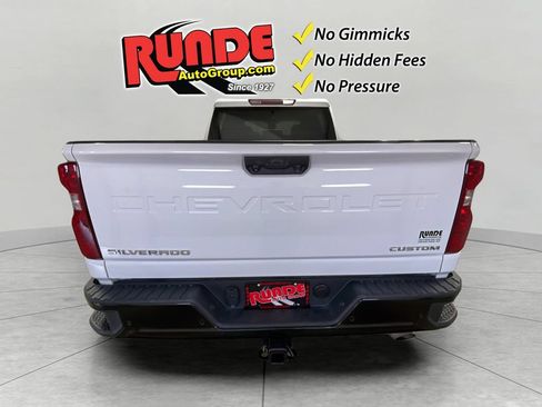 Used 2024 Chevrolet Silverado 2500 Custom w/ Custom Value Package AWD/4WD image 5