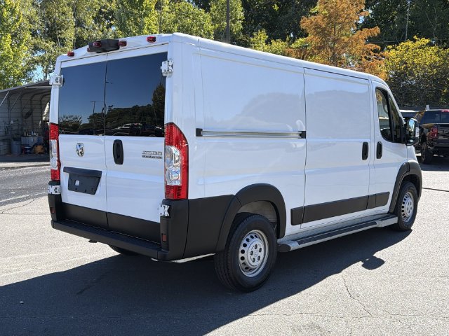 Used 2025 RAM ProMaster 2500 w/ U-Haul Equipment Group FWD image 5