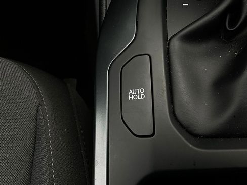 Used 2025 Kia K4 LXS image 23