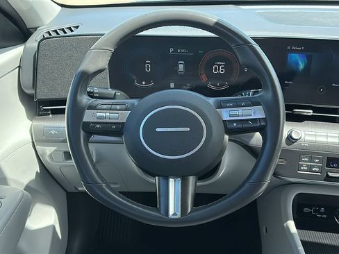Certified 2025 Hyundai Kona SEL FWD image 22