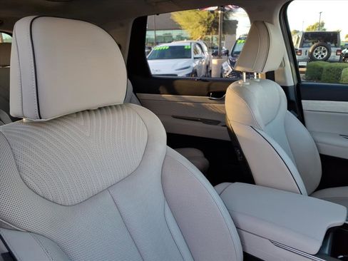 Certified 2023 Hyundai Palisade Calligraphy image 12