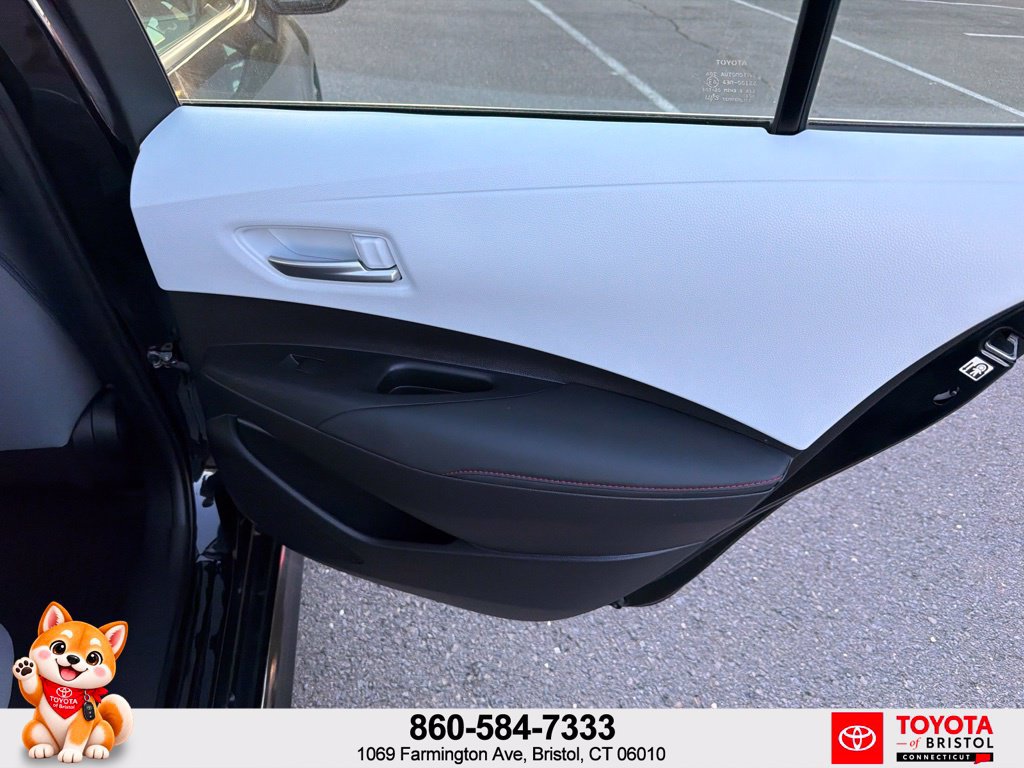Used 2023 Toyota Corolla SE AWD/4WD image 31