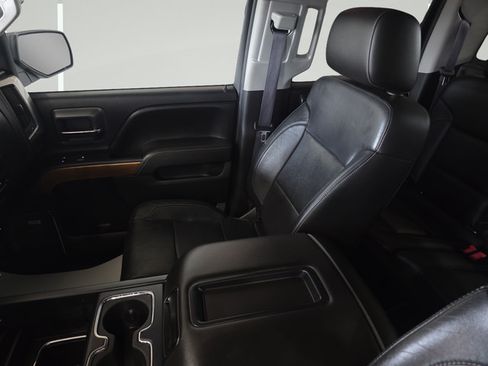 Used 2015 Chevrolet Silverado 1500 LTZ w/ LTZ Plus Package AWD/4WD image 21