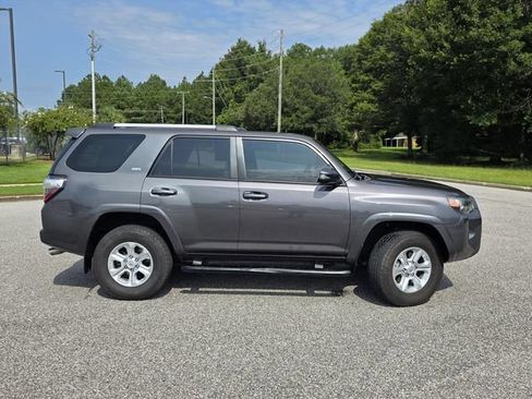 Used 2021 Toyota 4Runner SR5 Premium w/ Moonroof Package AWD/4WD image 39