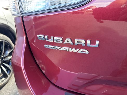 Used 2023 Subaru Forester Premium image 8