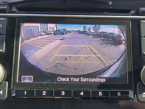 Used 2020 Honda Fit LX image 23