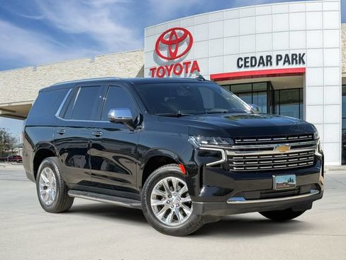Used 2021 Chevrolet Tahoe Premier w/ Premium Package AWD/4WD image 1