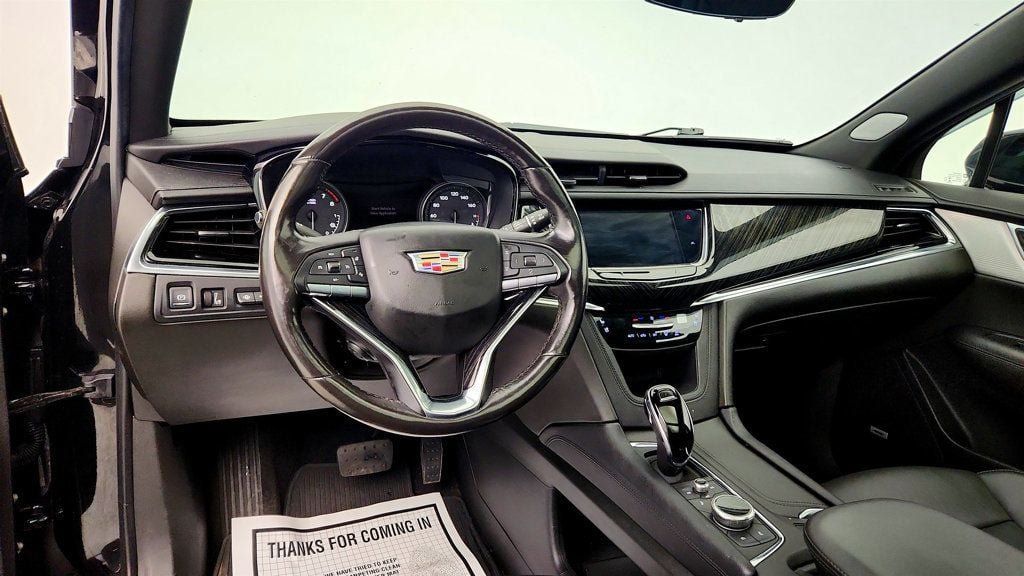Used 2022 Cadillac XT6 Premium Luxury w/ Technology Package AWD/4WD image 13
