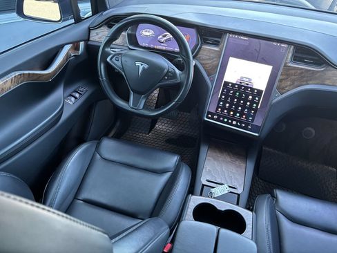 Used 2020 Tesla Model X Long Range AWD/4WD image 17