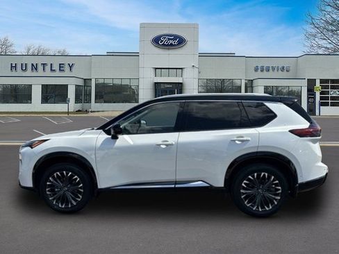 Used 2024 Nissan Rogue Platinum w/ Platinum Premium Package AWD/4WD image 6