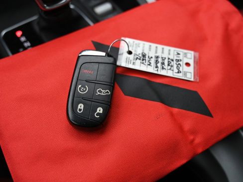 Used 2024 Dodge Hornet R/T Plus w/ Tech Pack Plus w/o Parking image 34