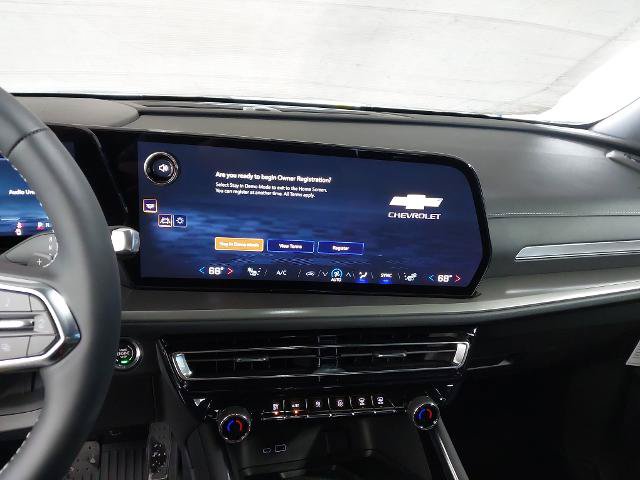 New 2027 Chevrolet Traverse LT w/ Sun and Wheel Package AWD/4WD image 21